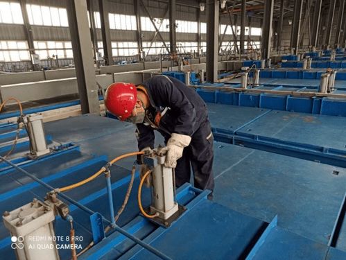 电解一厂净化三区 全面维护设备，筑牢生产稳定运行之基